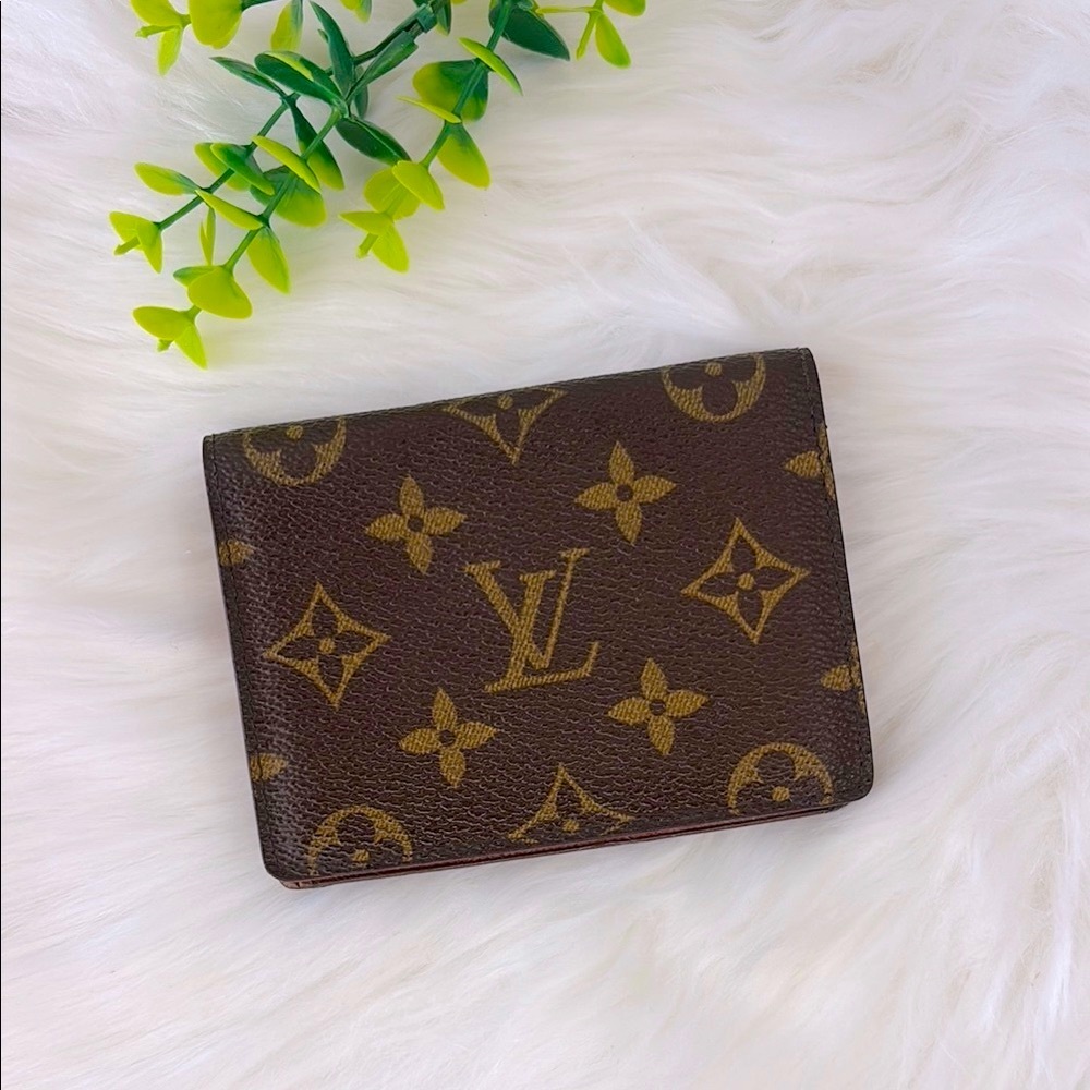 Louis Vuitton Monogram Wallet - Picture 2 of 15